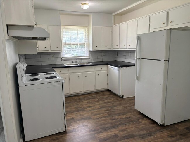 Building Photo - 3867 Bretton Woods Rd