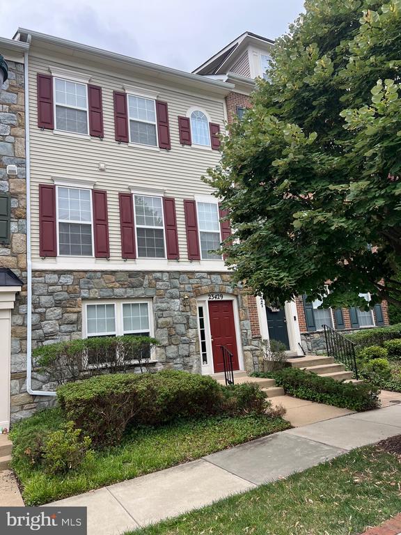 Building Photo - 23429 Clarksridge Rd