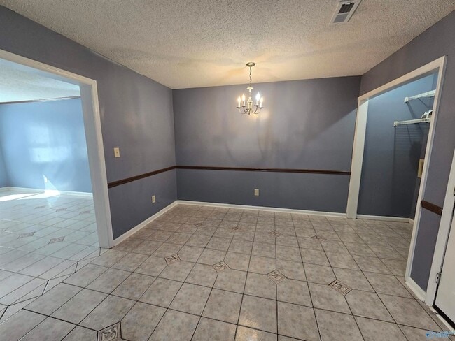 Building Photo - 11539 Jade Ln SE