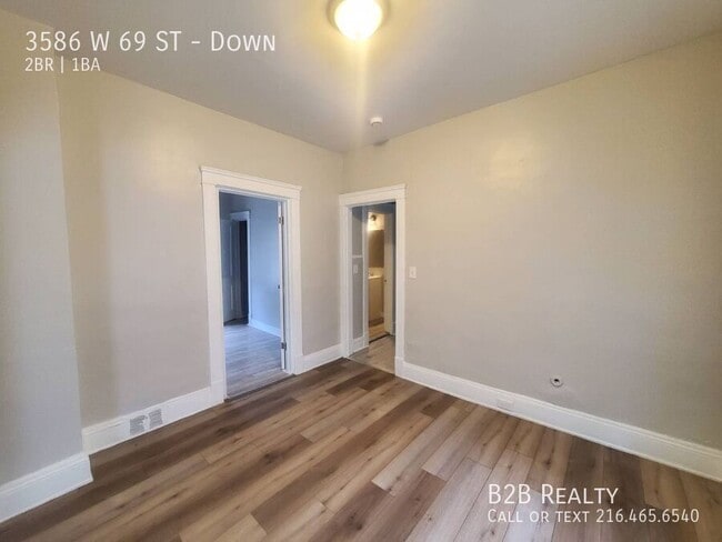 Building Photo - 3586 W 69th St