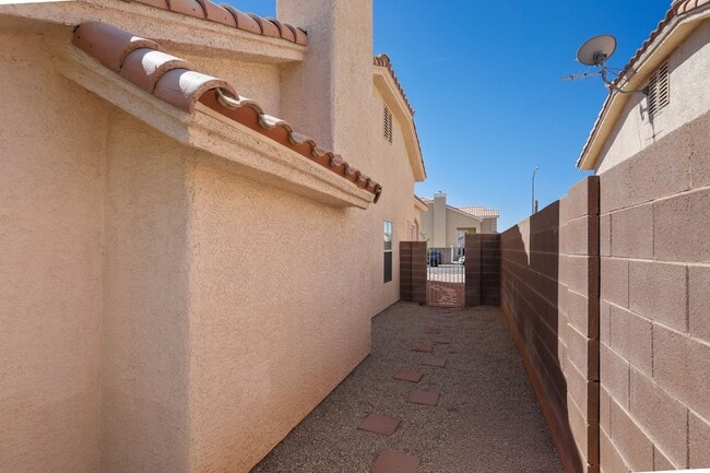 Building Photo - Single Story 3 Bedroom West Las Vegas Home
