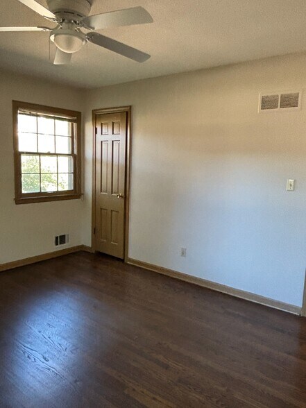 Bedroom 1 - 4317 S Canterbury Pl