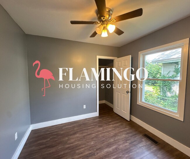 Building Photo - Cozy 2-Bedroom Home with Central Air in Dayton's Belmont Area