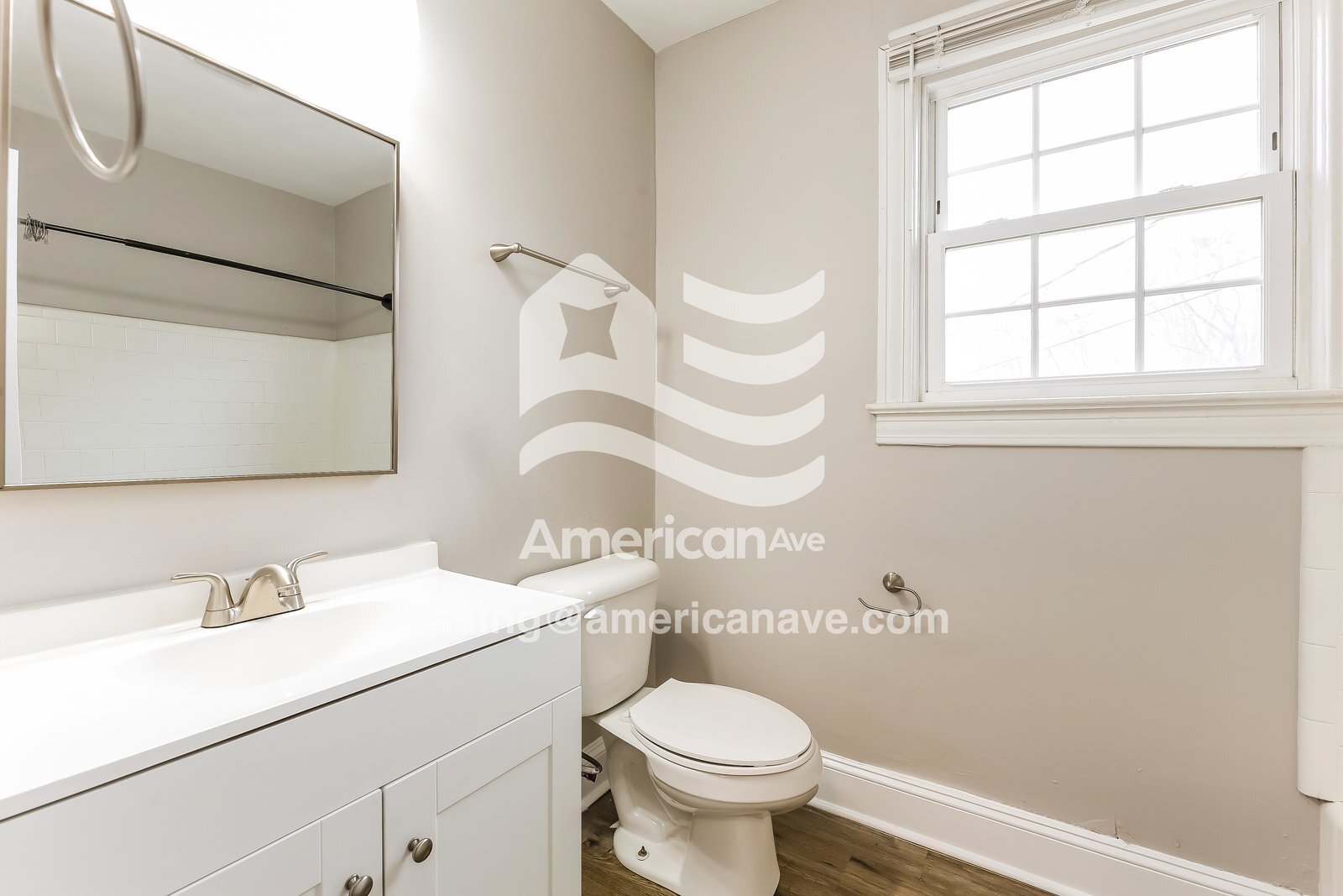 Building Photo - 565 Alamo St