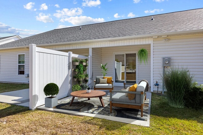 Building Photo - 810 Discovery Cove