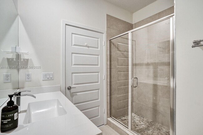 Building Photo - 7855 NW 104th Ave