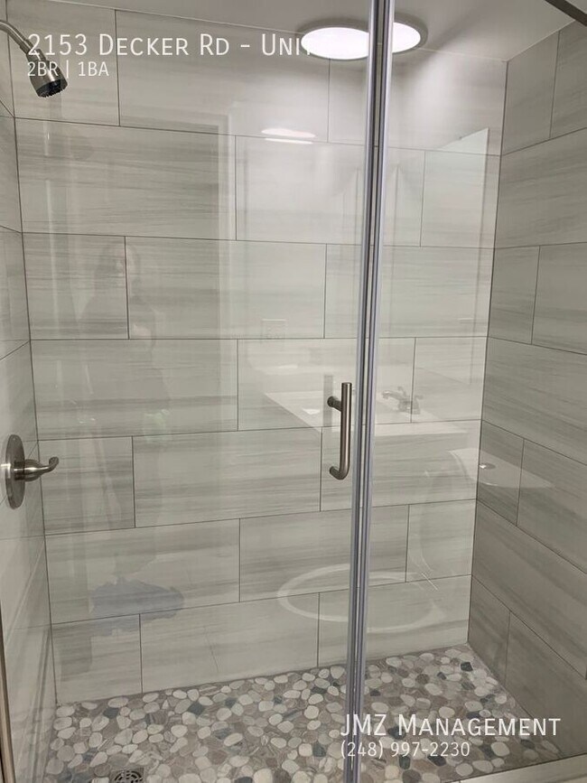 Building Photo - 2153 Decker Rd