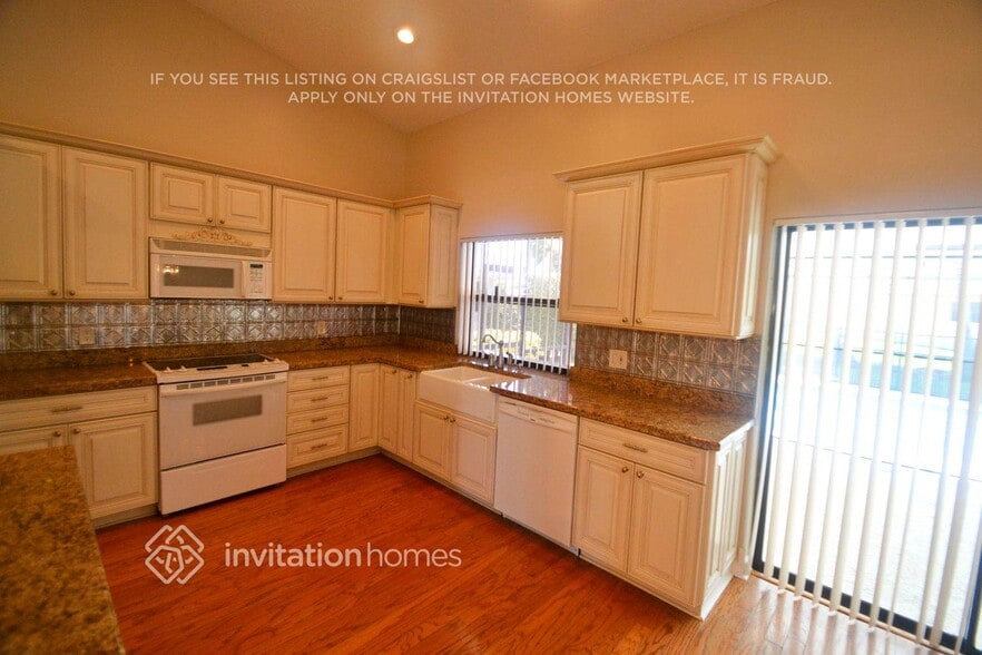 Building Photo - 280 NW 121st Terrace