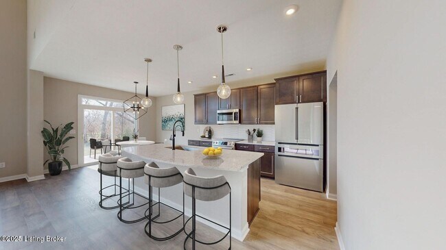 Building Photo - 212 Education Wy