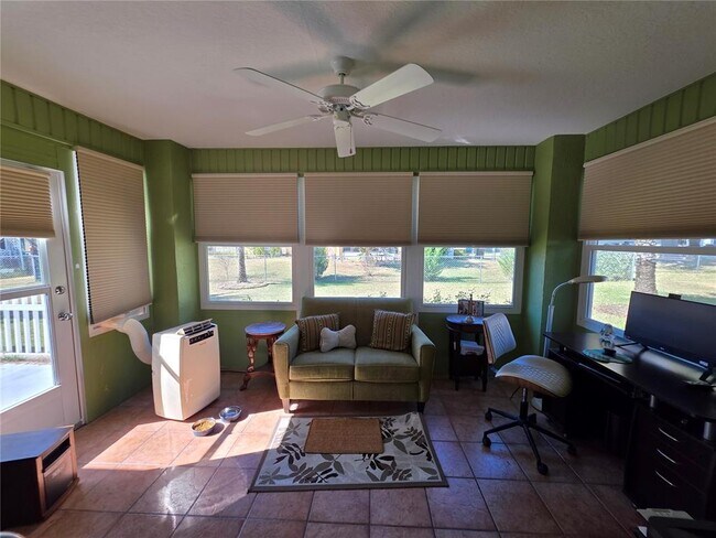 Building Photo - 6058 SW 98th Loop