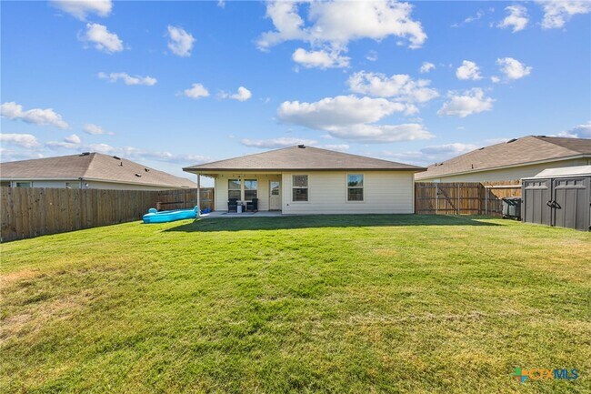 Building Photo - 5102 Karen Grn Dr