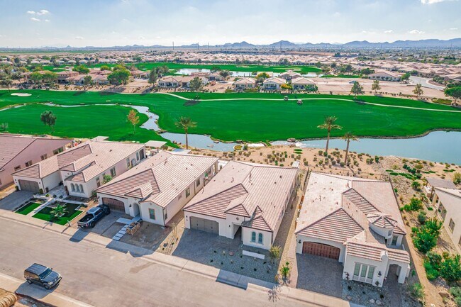 Building Photo - Luxury Rental in Queen Creek - Try Before You Buy