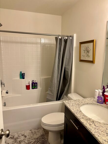 Building Photo - 919 Ironwood Dr