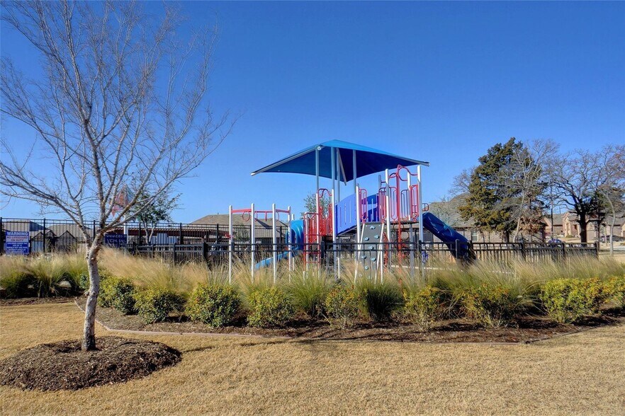 Building Photo - 3608 Helm Ln