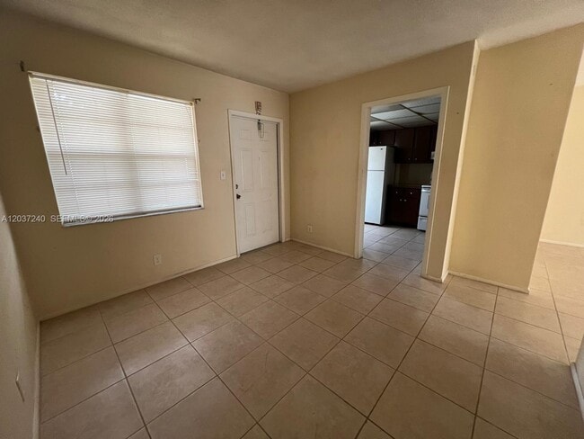 Building Photo - 1321 NW 43rd Ave