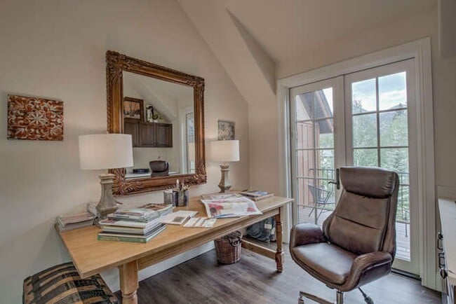 Building Photo - Winter Rental