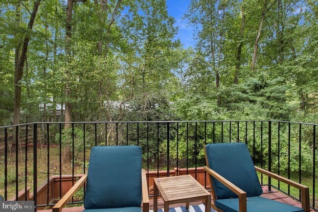 Building Photo - 2042 Headlands Cir