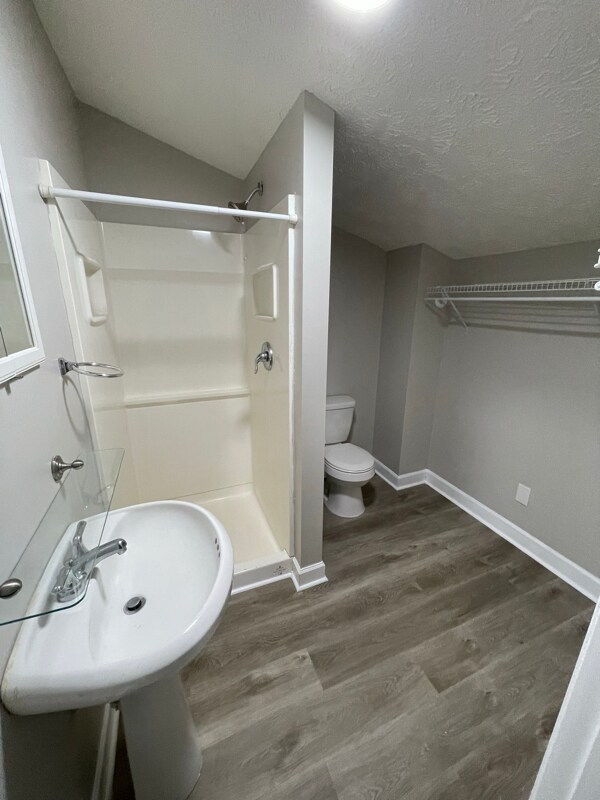 Building Photo - 7005 Timber Oak Dr