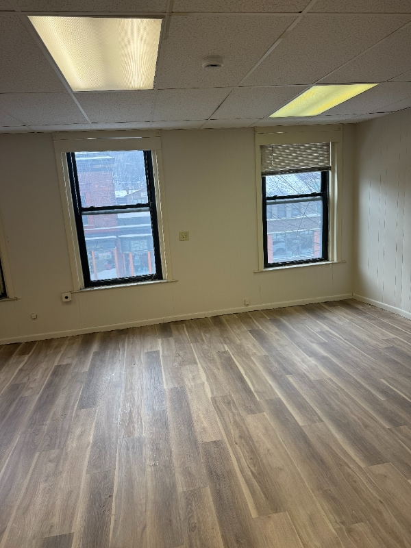 Building Photo - 185 N Main St