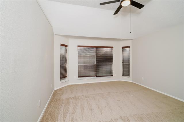 Building Photo - 4201 S Coral Springs Dr