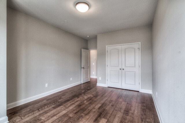 Building Photo - 1457 Channing Dr