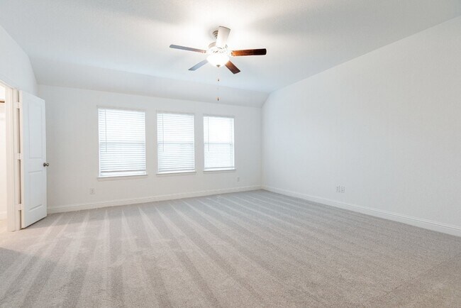 Building Photo - 1403 Woodson Rdg Ln