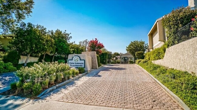 Building Photo - 23116 Yvette Ln