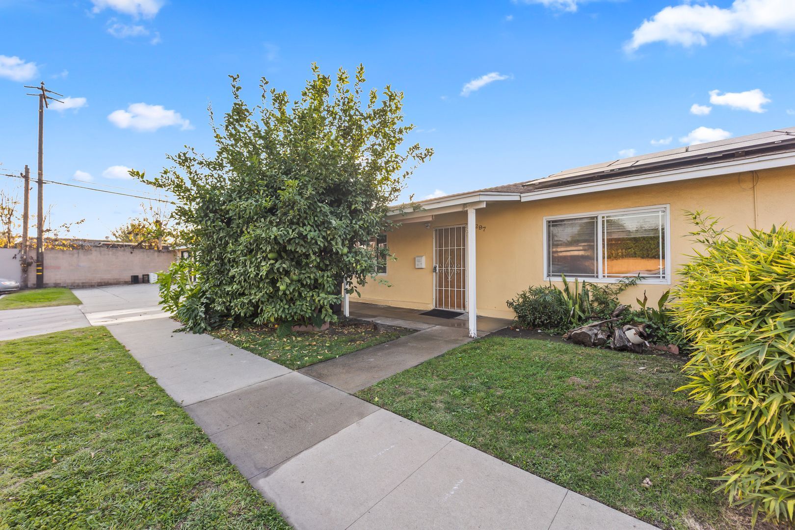 Building Photo - 6297 Orizaba Ave