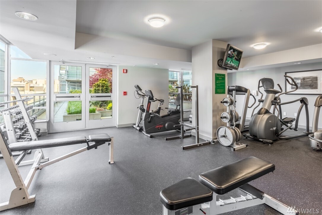 gym - 2929 1st Ave