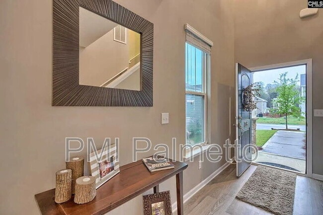 Building Photo - 326 Lanyard Ln