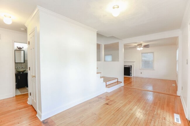 Building Photo - Elizabeth Lake Estates