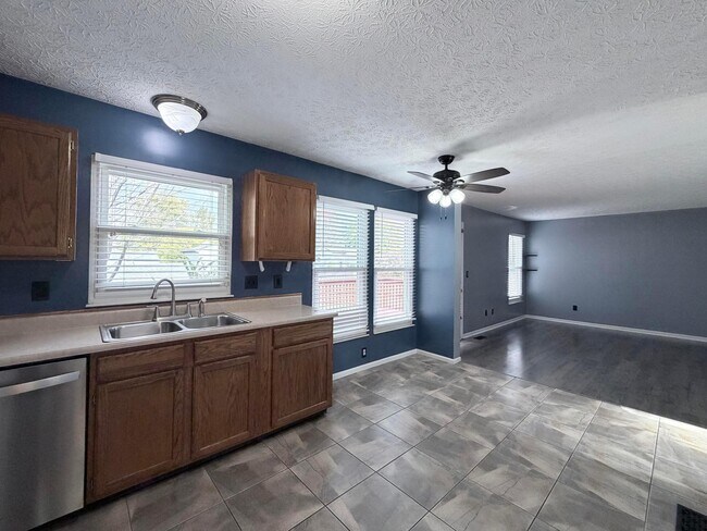 Building Photo - 5328 Cherry Bud Ct