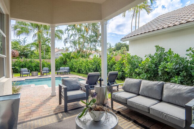 Building Photo - 6670 NW 27th Ave