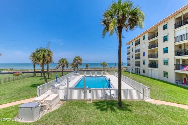 Building Photo - 2290 Ocean Shore Blvd
