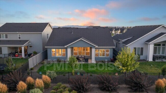 Building Photo - 10238 Hazy Gln Dr