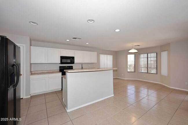 Building Photo - 29237 N Yellow Bee Dr