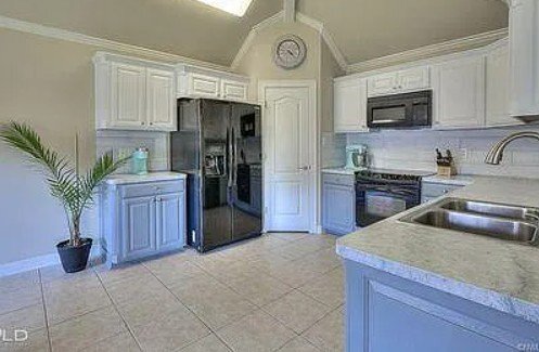 Building Photo - 302 Haguewood Cir
