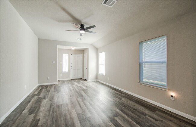 Building Photo - 13409 Cannon Crk Ct