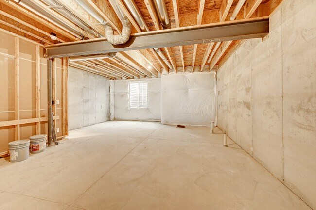 Building Photo - $2,350.00 - 2 Beds, 2.5 Baths, Townhouse i...