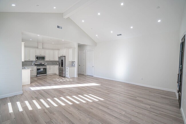 Building Photo - Brand New Construction 3-Bedroom Home for Rent in Canyon Country