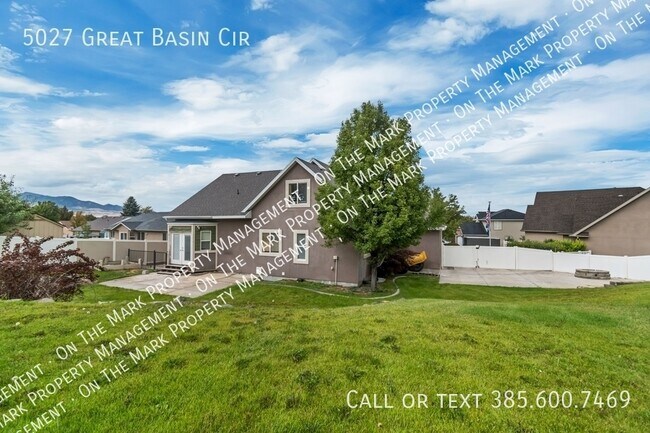 Building Photo - 5027 Great Basin Cir