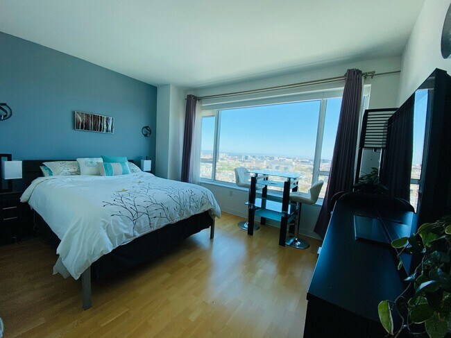 Master bedroom - 1160 Mission St
