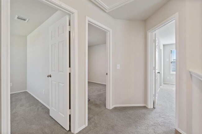 Building Photo - 26107 Idleford Ln