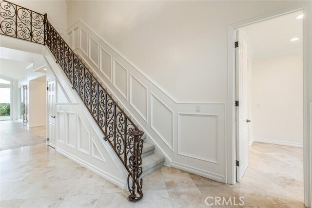 Building Photo - 19 Rue Cannes
