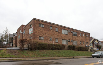 Building Photo - Colonial Vista Apartments