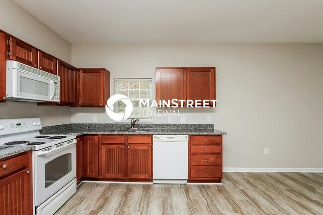 Building Photo - 3 Bedroom Pet-Friendly Home in TROUTMAN, NC with Main Street Renewal