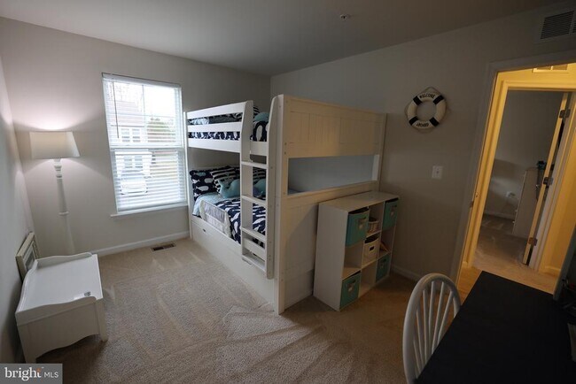 Building Photo - 130 Intrepid Ln