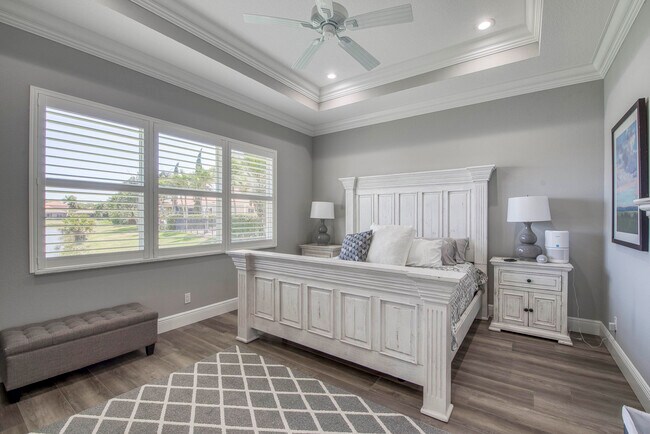 Building Photo - 12476 Aviles Cir