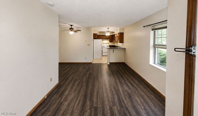 Building Photo - 6257 3rd Ave