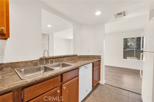 Building Photo - 1110 W Blaine St